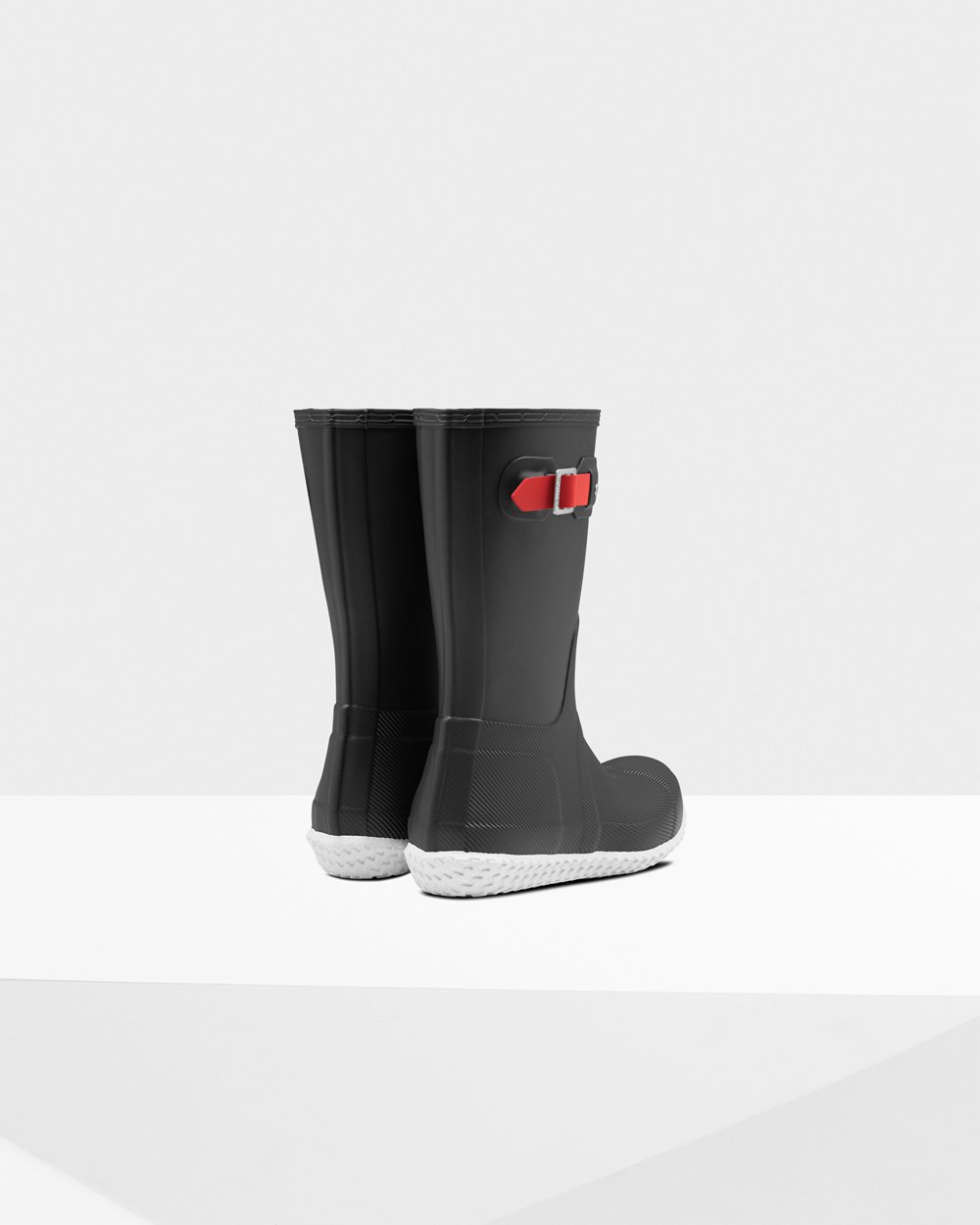 Mens Hunter Short Rain Boots Black/Red - Original Flat Heel Calendar Sole - 0894715-SY